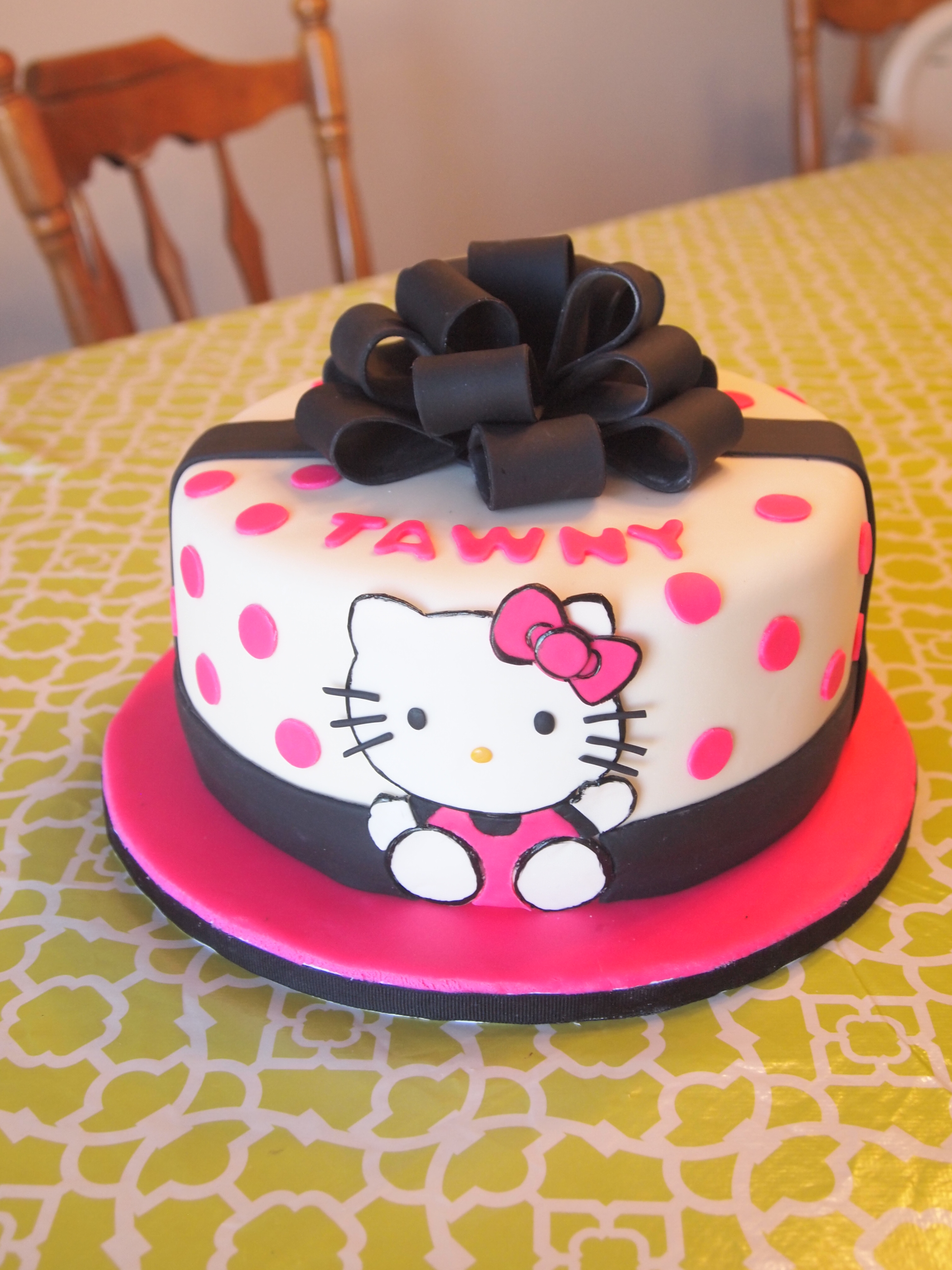Black and Pink Hello Kitty Cake