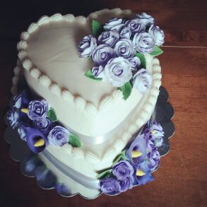 Heart-shaped Wedding Cake